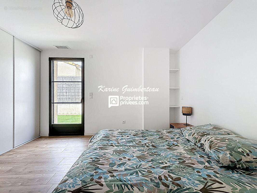 Appartement à FRONSAC