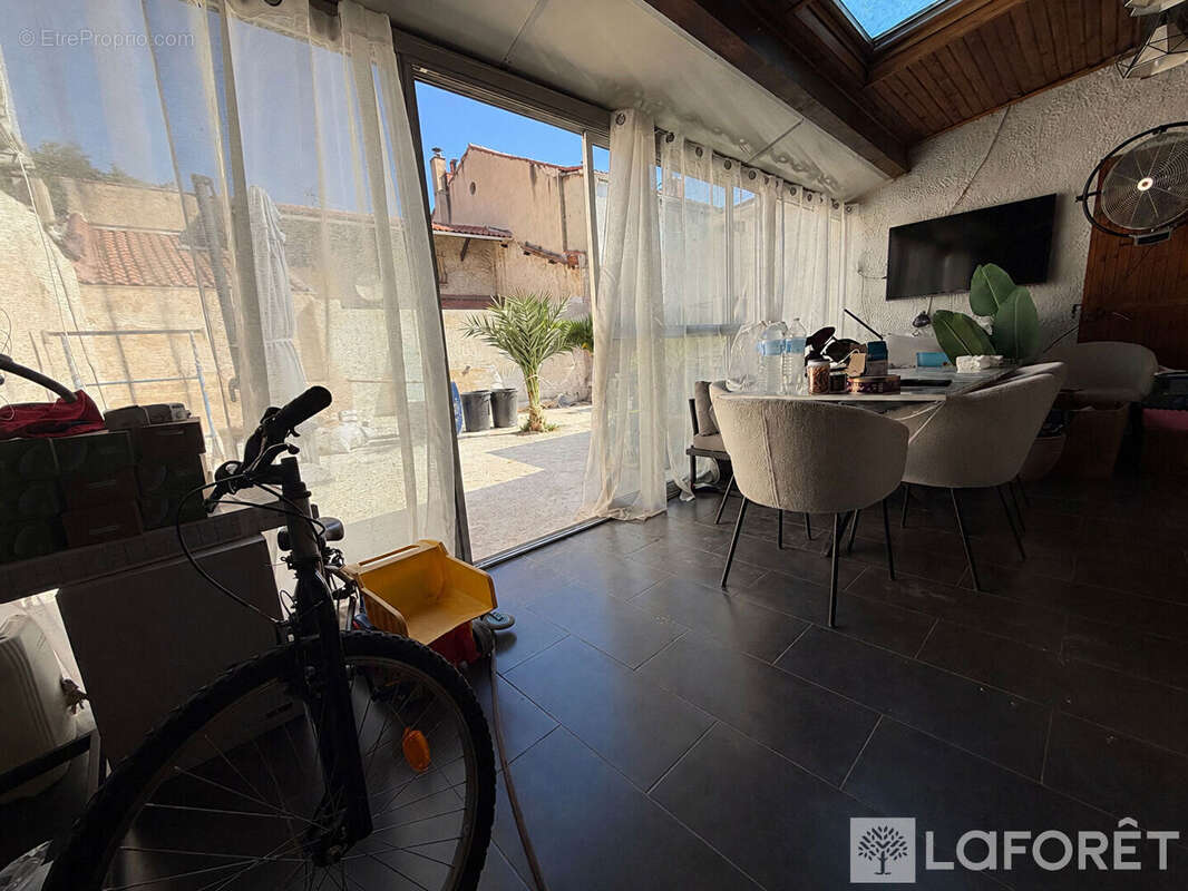 Appartement à MARSEILLE-15E