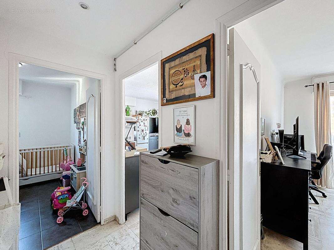 Appartement à LE CANNET