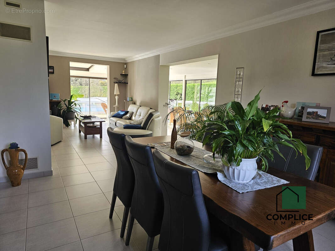 Maison à VIGNEUX-DE-BRETAGNE