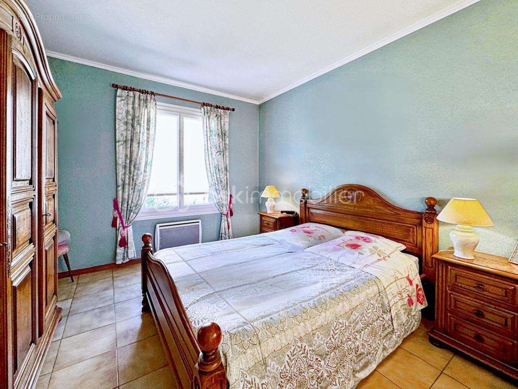 Maison à SIX-FOURS-LES-PLAGES