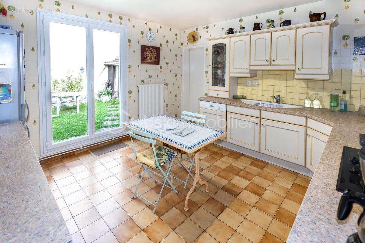 Maison à LE PORT-MARLY