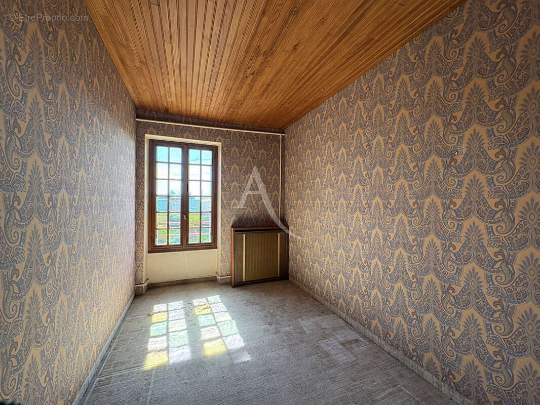 PROPRIETE UNIQUE - proche de Dourdan 7 pièce(s) 188.53 m2 - photo 10