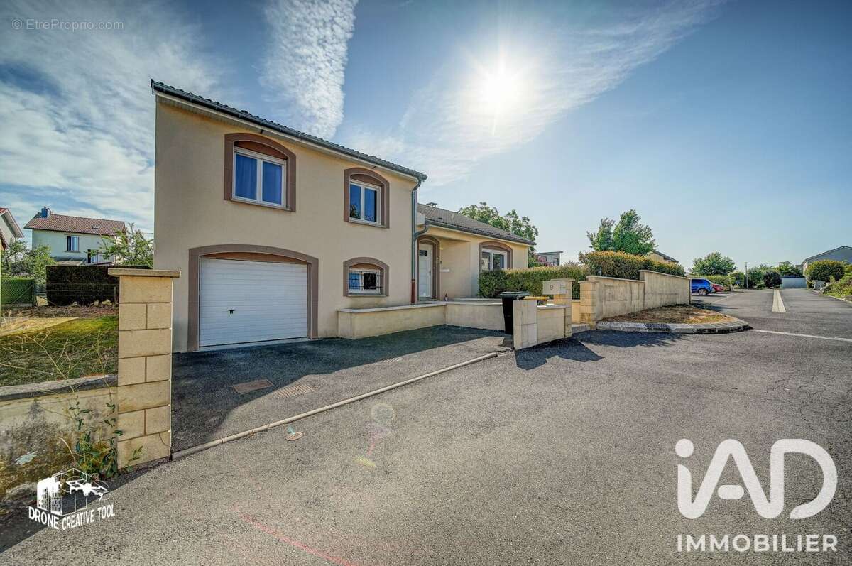 Maison 106 m² à Audun-Le-Roman  - photo 3