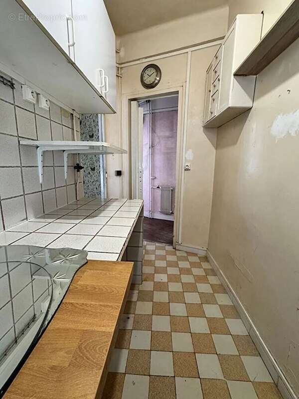 Appartement à PARIS-15E