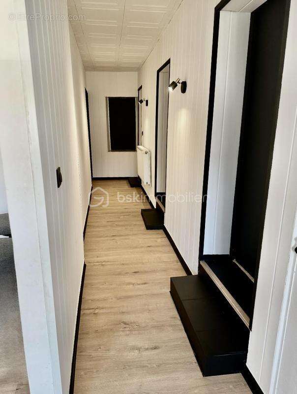 Appartement à HAM-SOUS-VARSBERG