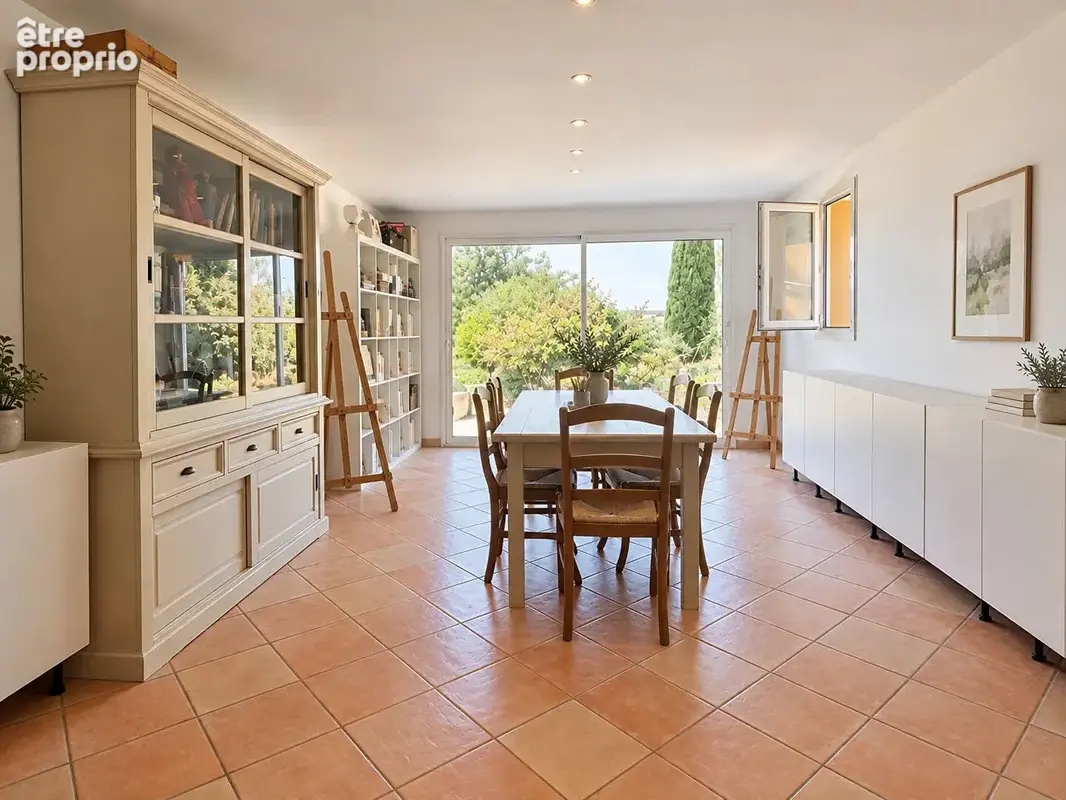 Villa avec Piscine et Vue sur la Cathédrale - photo 2