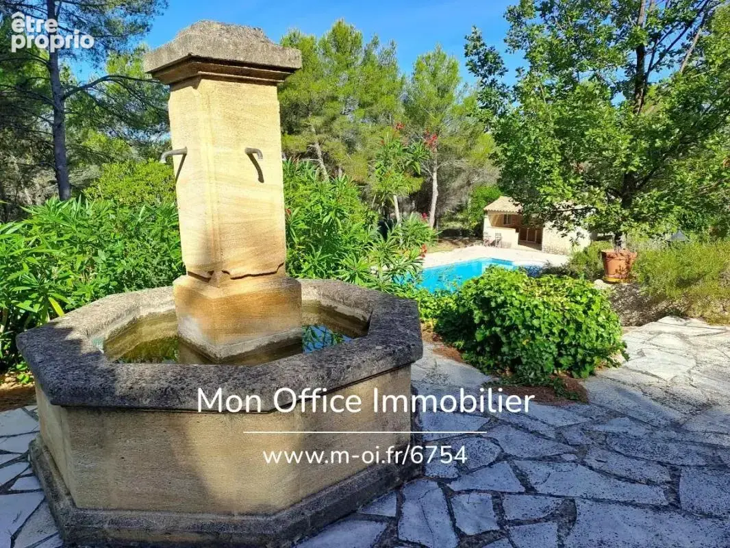 Référence : 6754-VCL. - Maison avec belle vue dominante - Piscine et pool-house - Proche Aix à ROGNES - photo 17