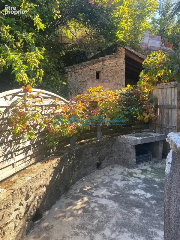 Lasalle, maison de hameau en pierres F3 avec garage et Jardin - photo 3