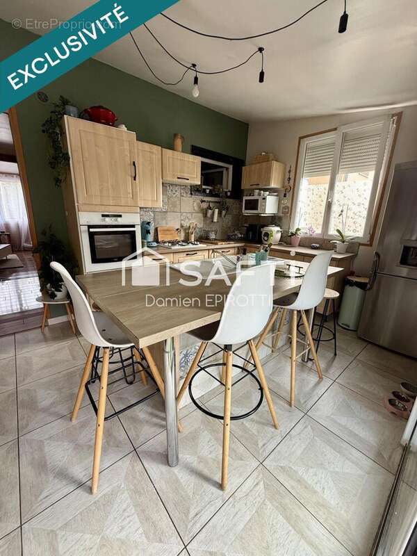 Maison 80 m² à Vrigne-Aux-Bois  - photo 3