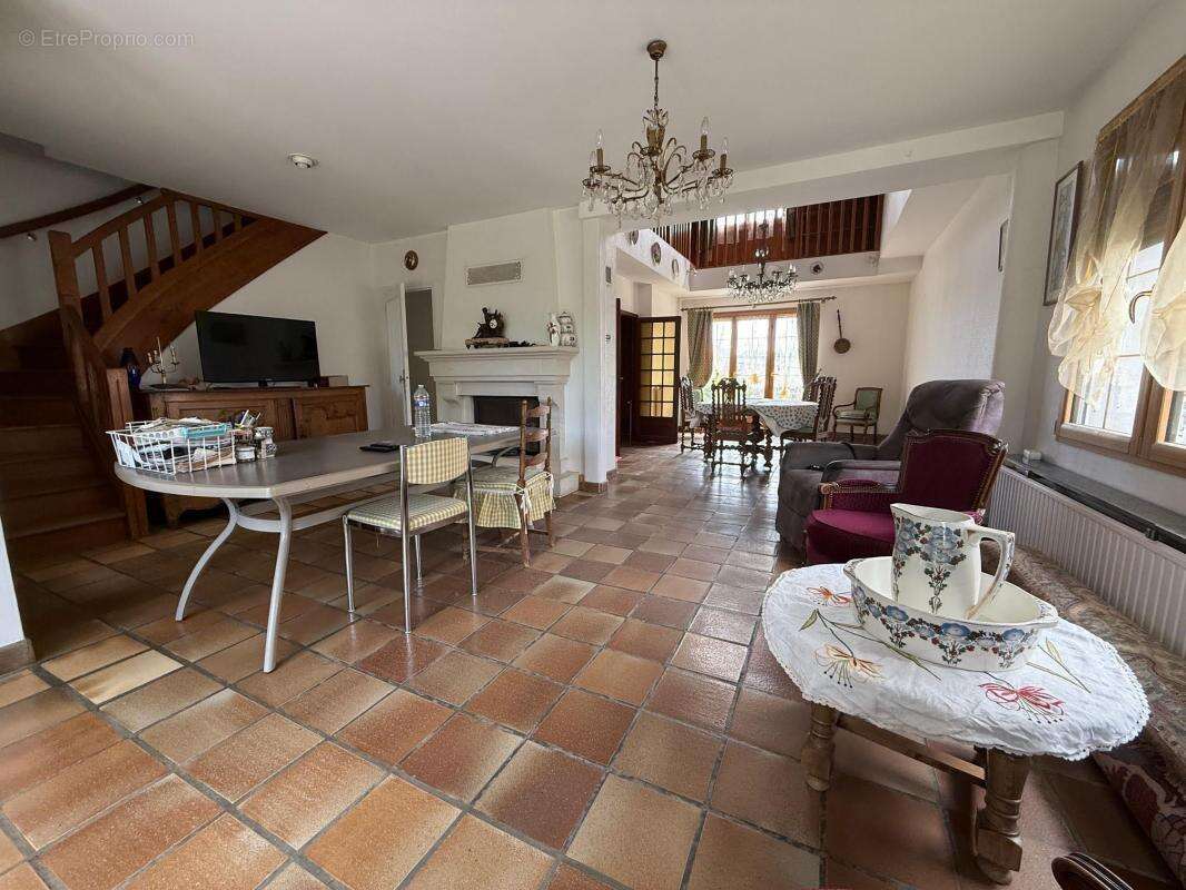 Maison à SAINT-DENIS-EN-VAL