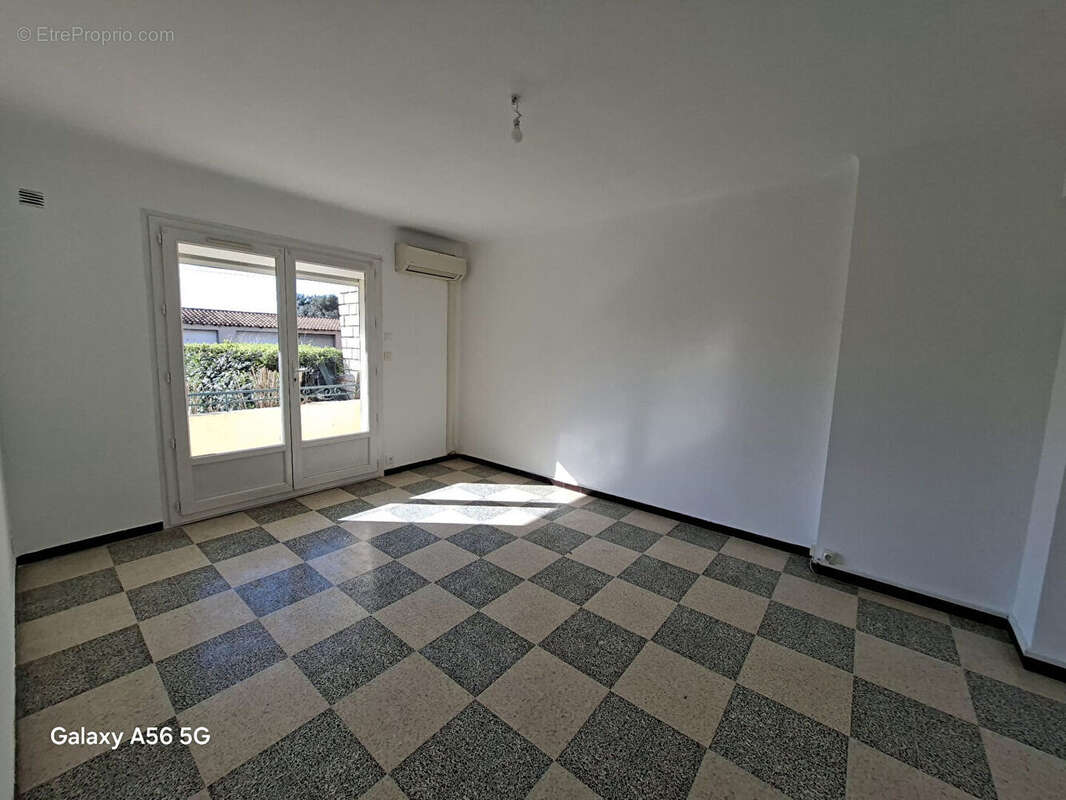 Appartement à LA VALETTE-DU-VAR