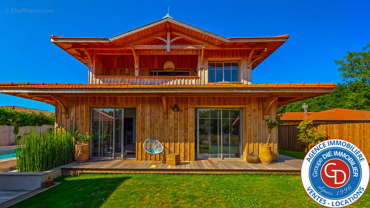 Villa d'exception avec 4 chambres et piscine - photo 10