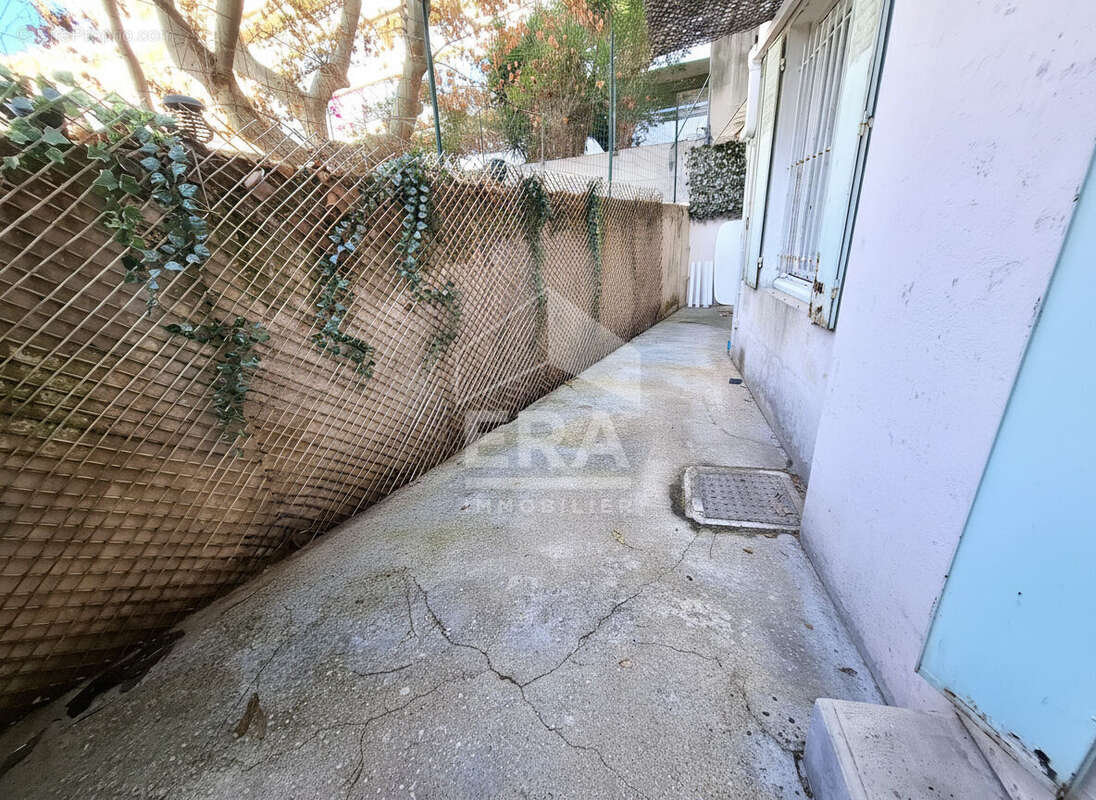 Appartement à MARSEILLE-5E