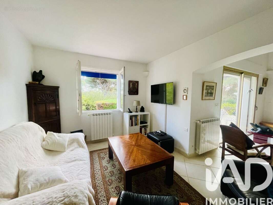 Photo 4 - Maison à SAINT-RAPHAEL