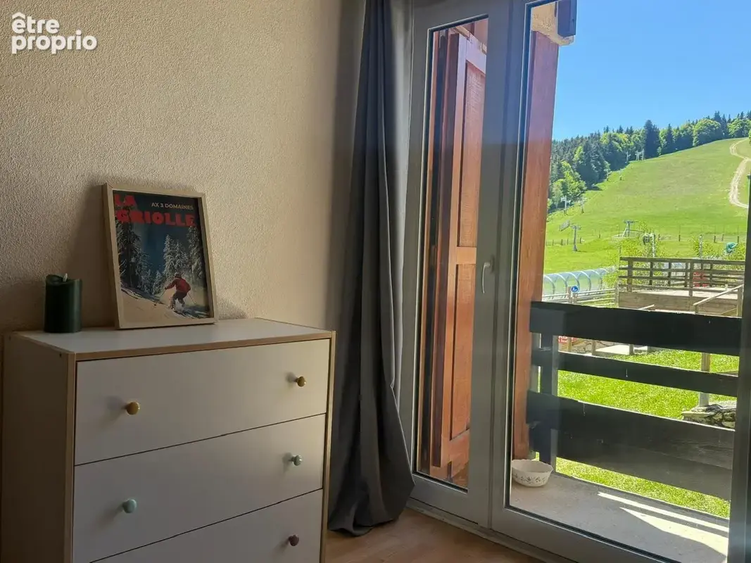   - Appartement à AX-LES-THERMES