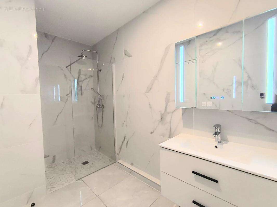 Appartement à SAINT-PIERRE