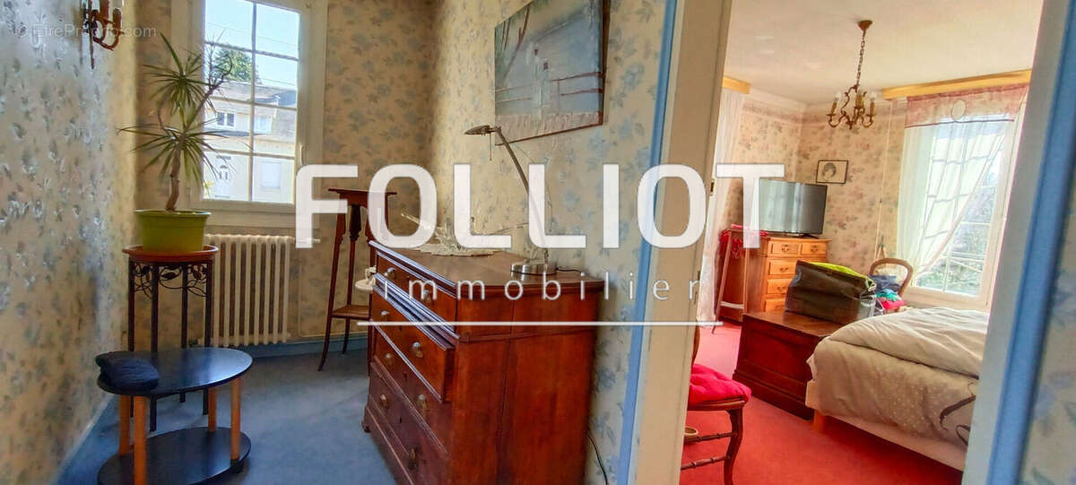 Maison à VILLEDIEU-LES-POELES