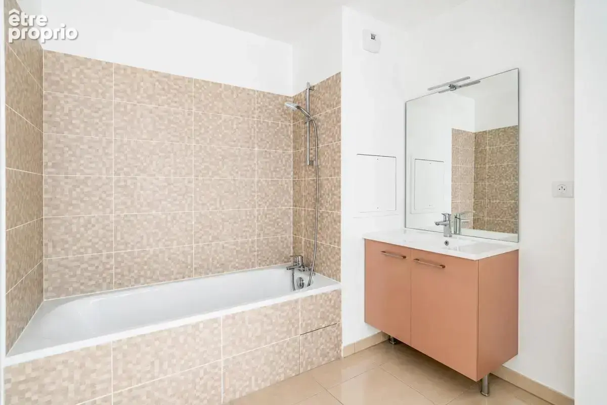 Appartement 3 pièces de 57 m² à Bobigny - photo 10