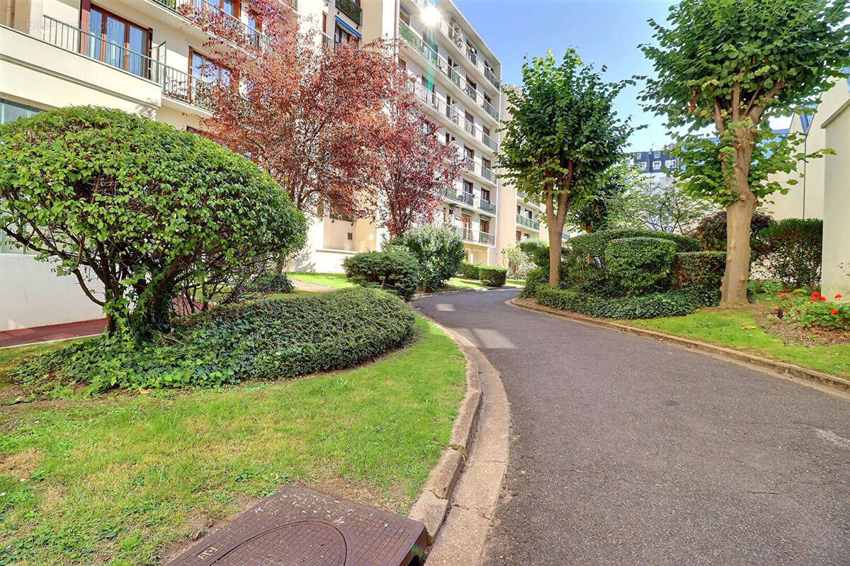 Appartement à COLOMBES