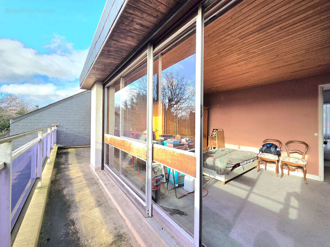 Maison à BONNEUIL-SUR-MARNE