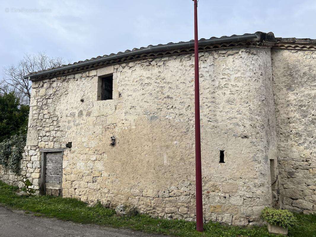 Maison à LACOUR
