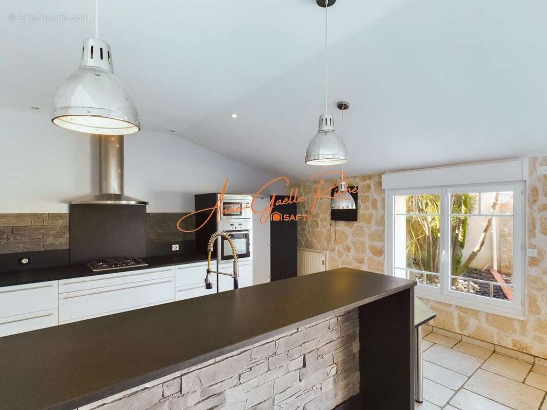 Photo 2 - Maison à ECHILLAIS