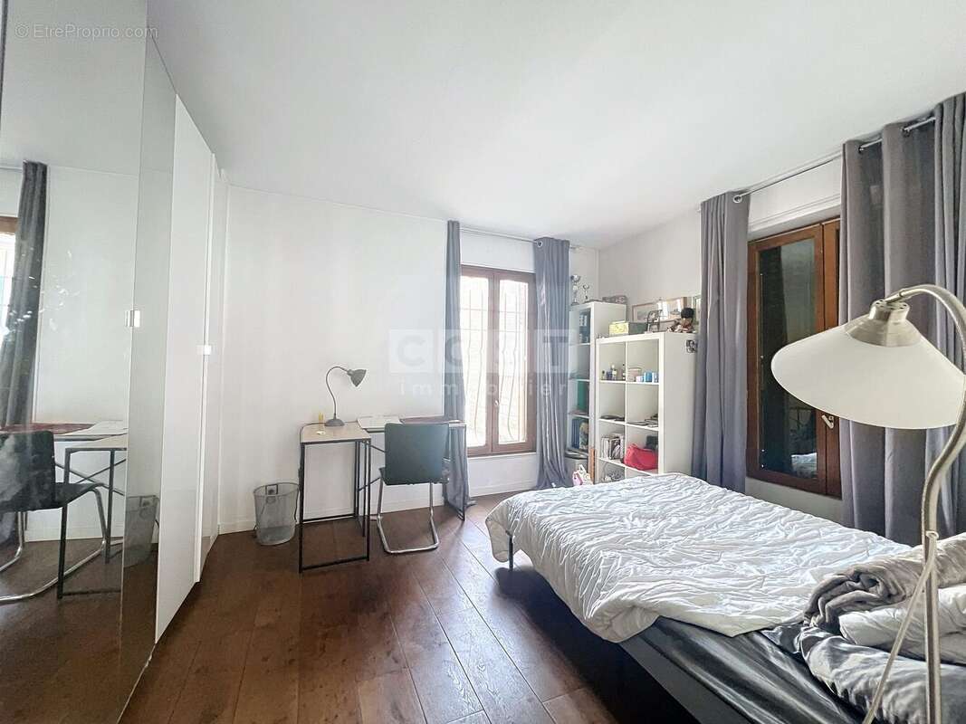 Maison à ASNIERES-SUR-SEINE