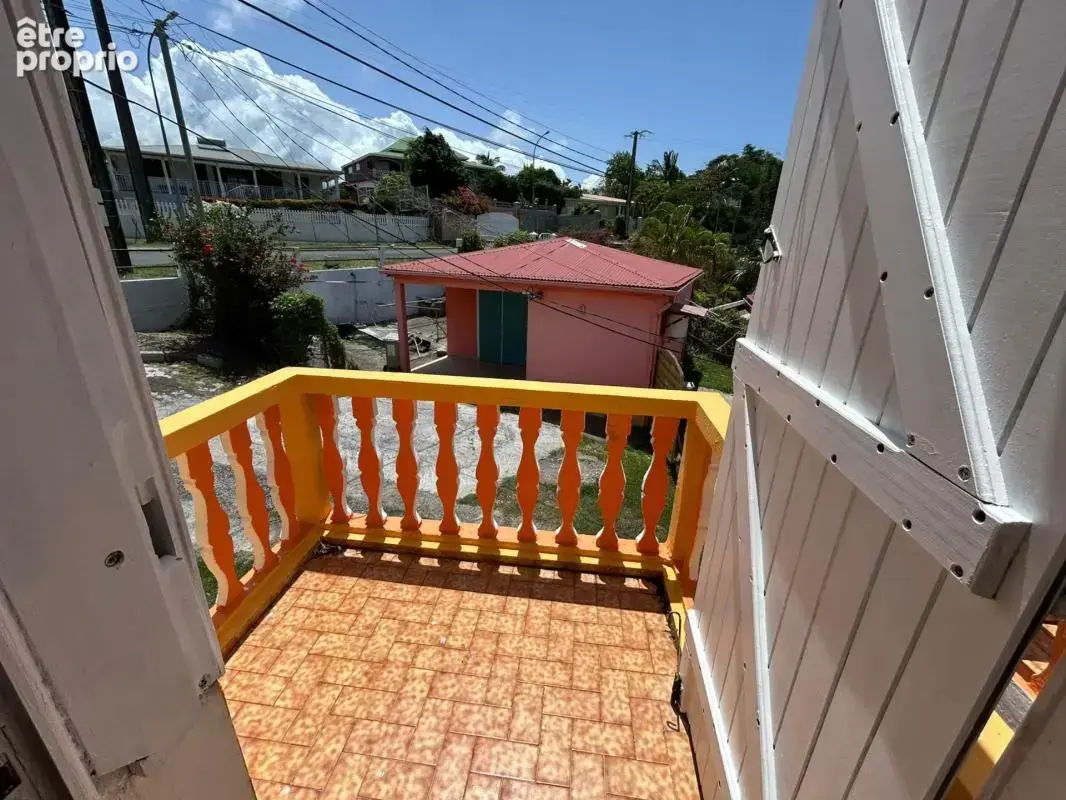 A VENDRE : Villa T8 de 200m² au Gosier (97190) - photo 8
