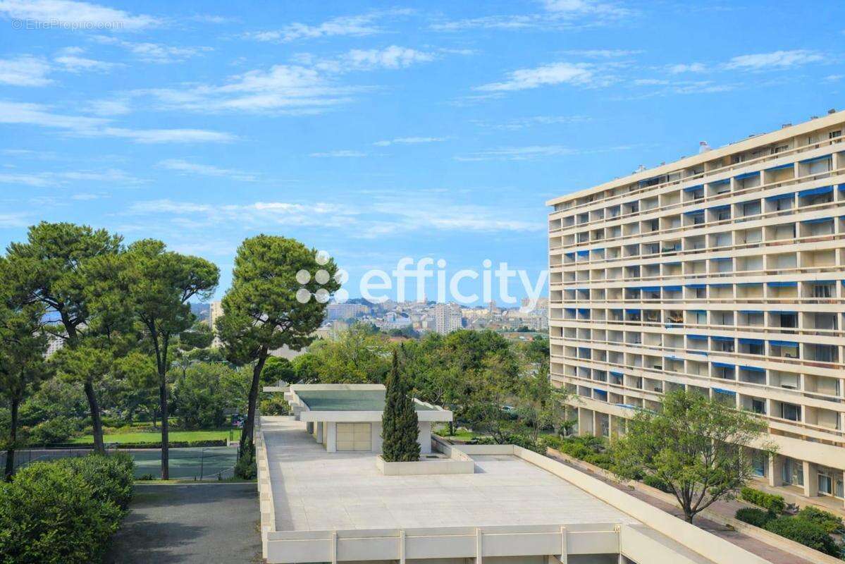 Appartement à MARSEILLE-9E
