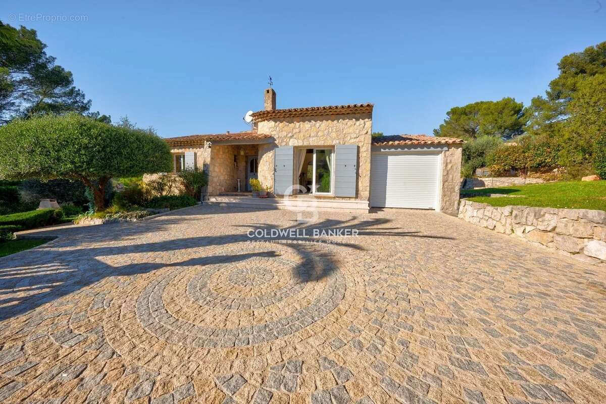 Maison à PEYMEINADE