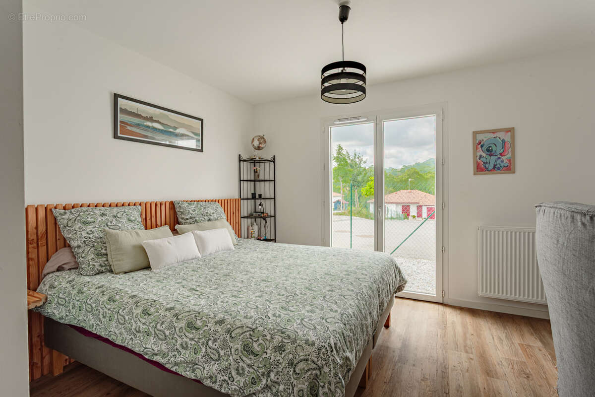 Maison contemporaine   Plain-pied   3 chambres - photo 5