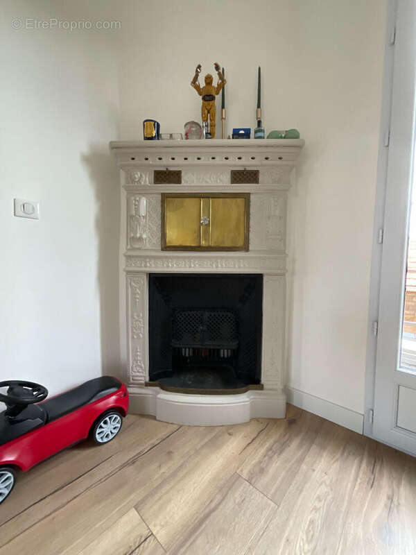 Maison à MAURECOURT