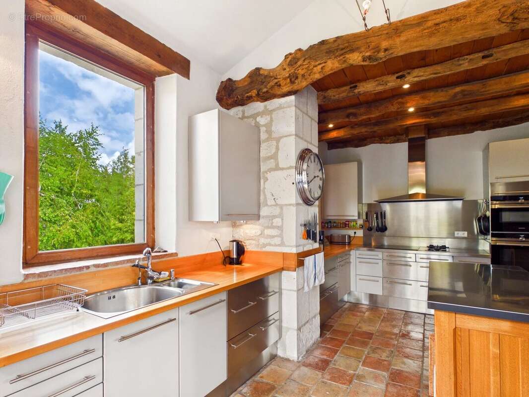 Élégante Ferme en Pierre avec Piscine de 18 m et 17 hectares à proximité de Gaillac - photo 6
