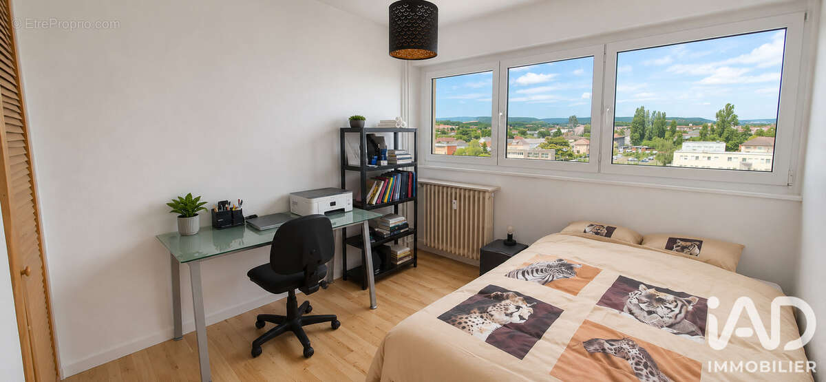 Appartement 84 m² à Metz  - photo 6