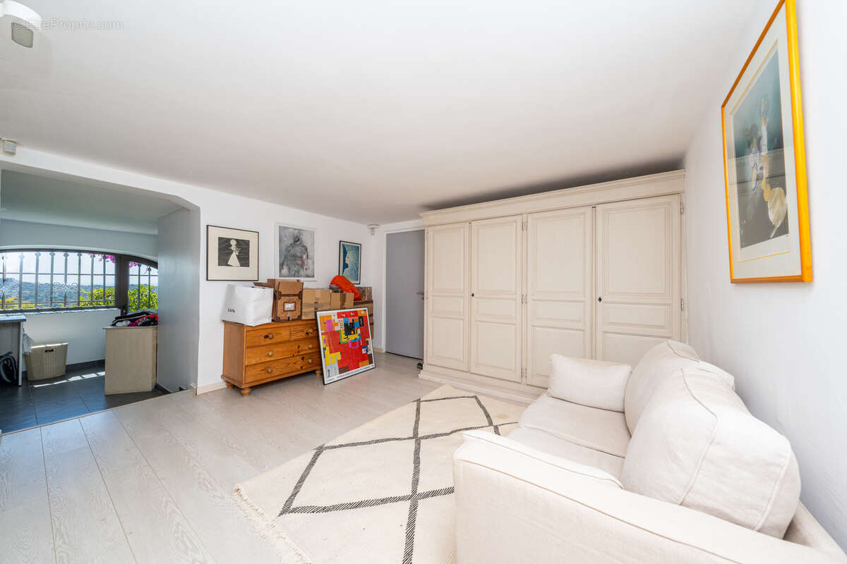 Maison à LA COLLE-SUR-LOUP