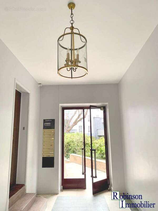 Studio Paris 7ème - photo 2