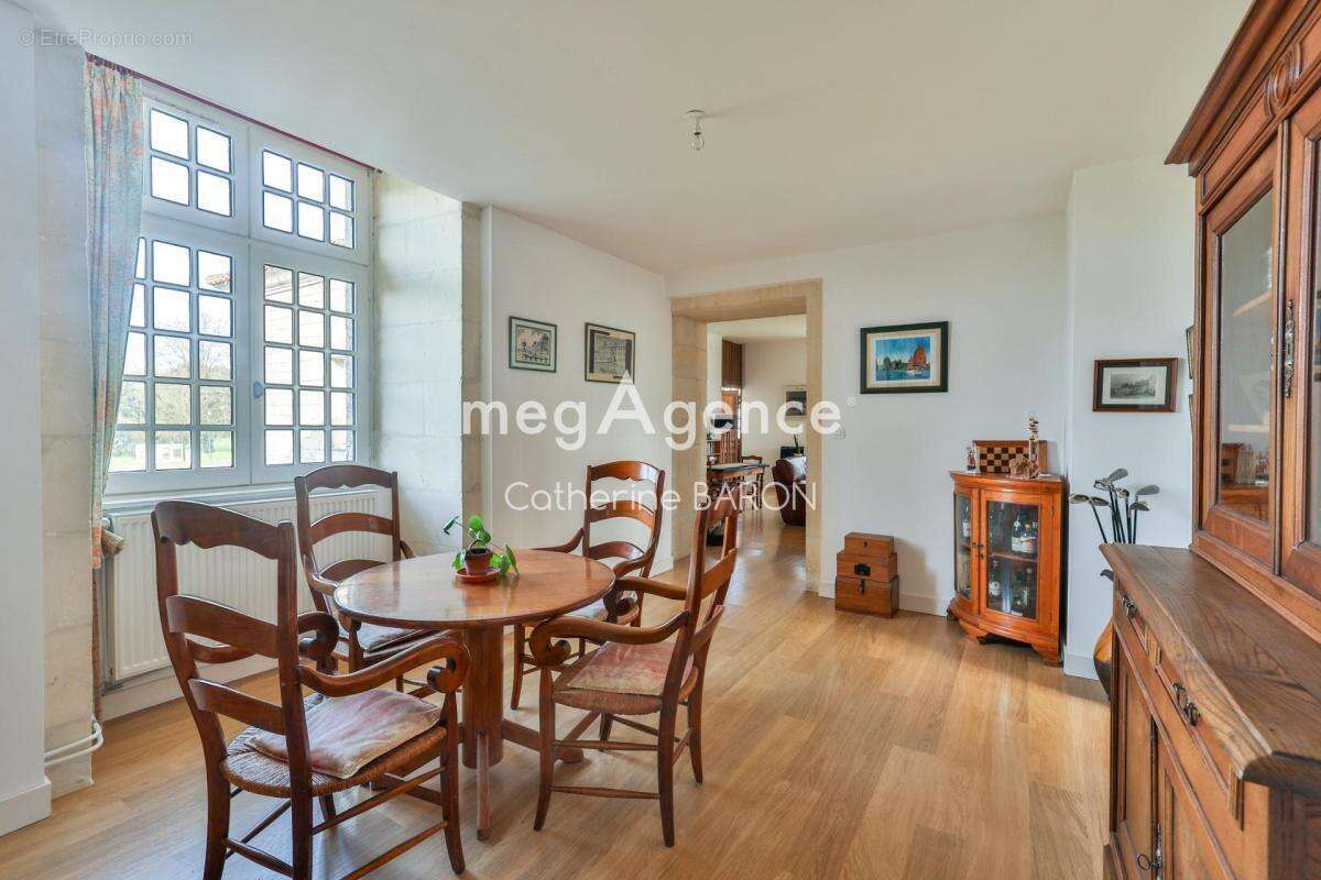 Appartement à LE DOUHET