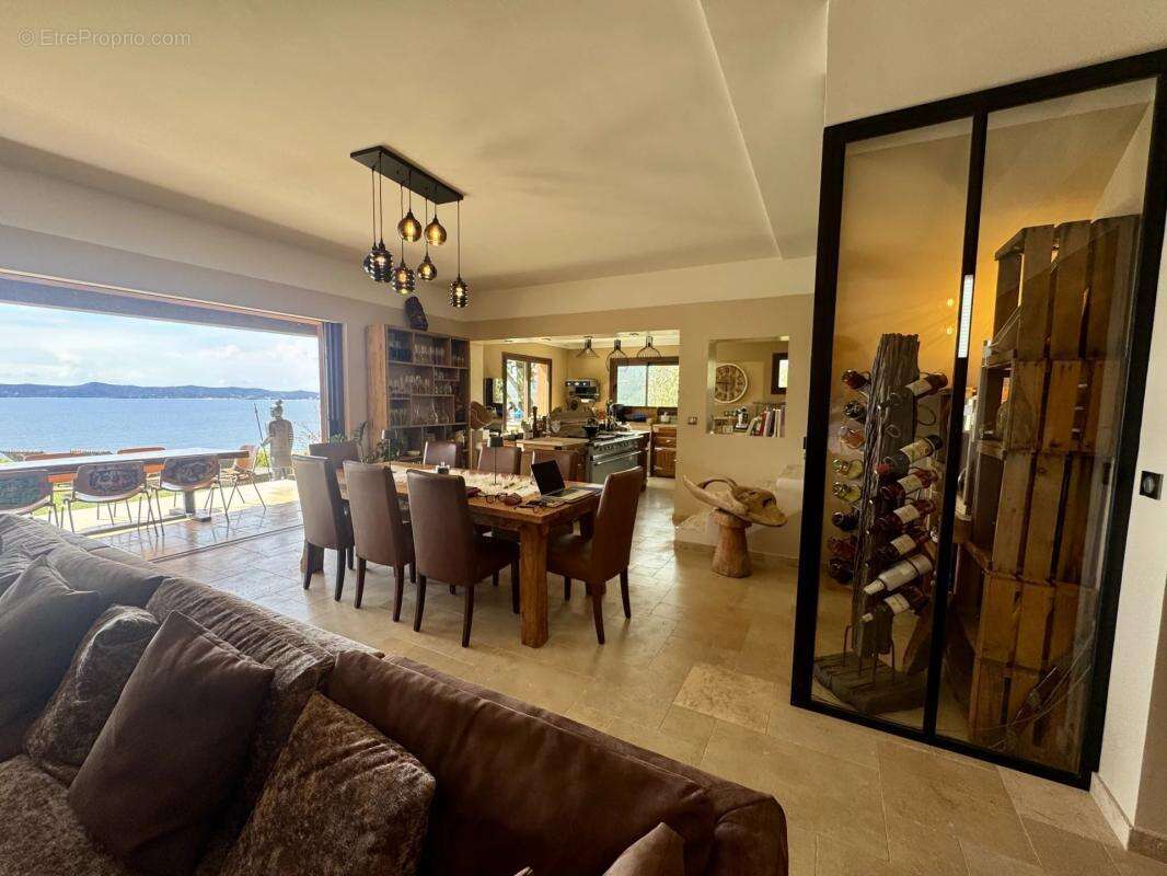 Maison à LE LAVANDOU