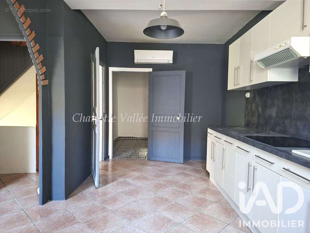 Maison 89 m² à Canet  - photo 2