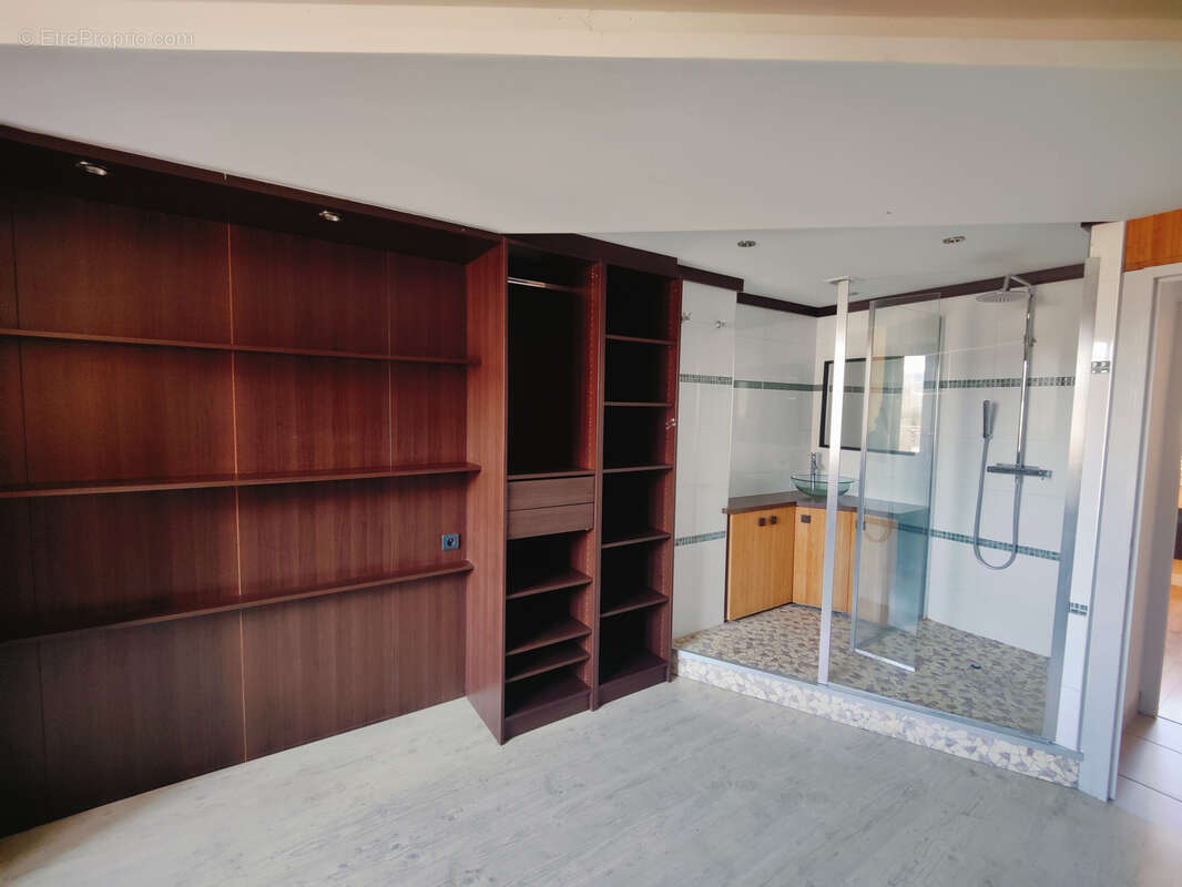 Appartement à BOURGOIN-JALLIEU