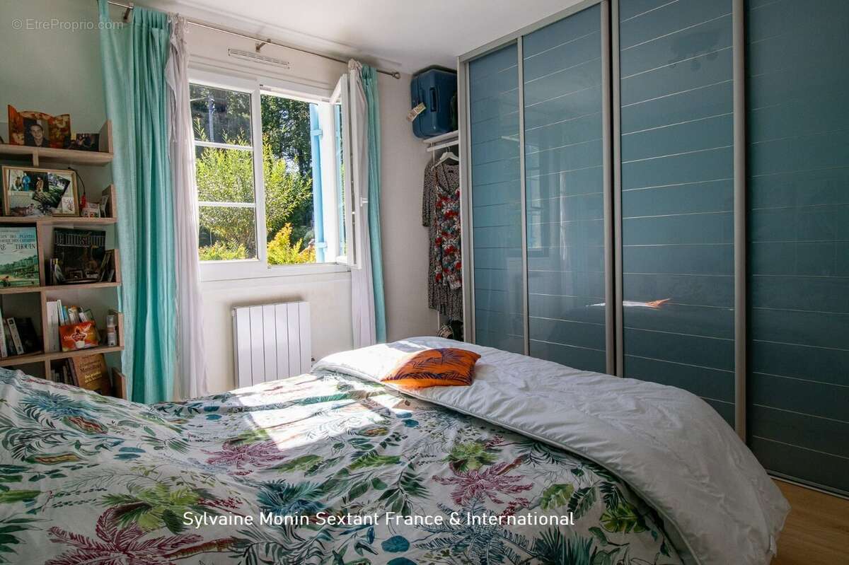 Maison rénovée tout confort avec logement indépendant, terrain clos et espace piscine - photo 14