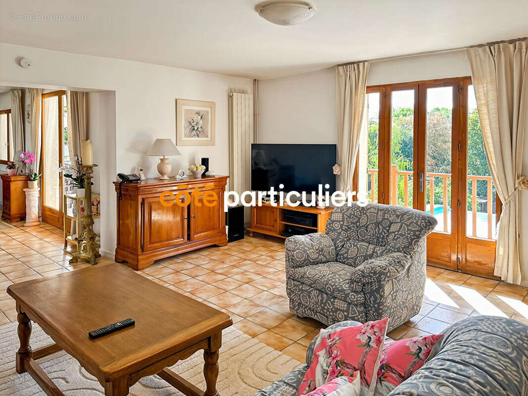 Maison à GRISY-SUISNES