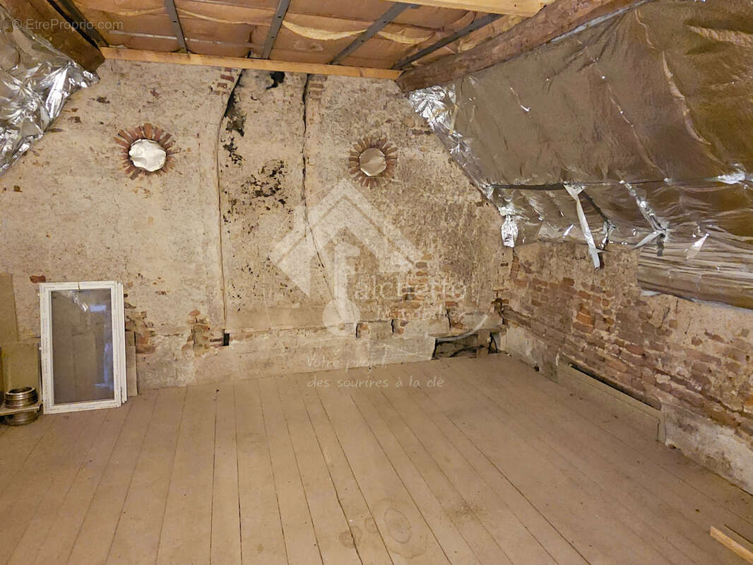 Maison à SAINT-LEON