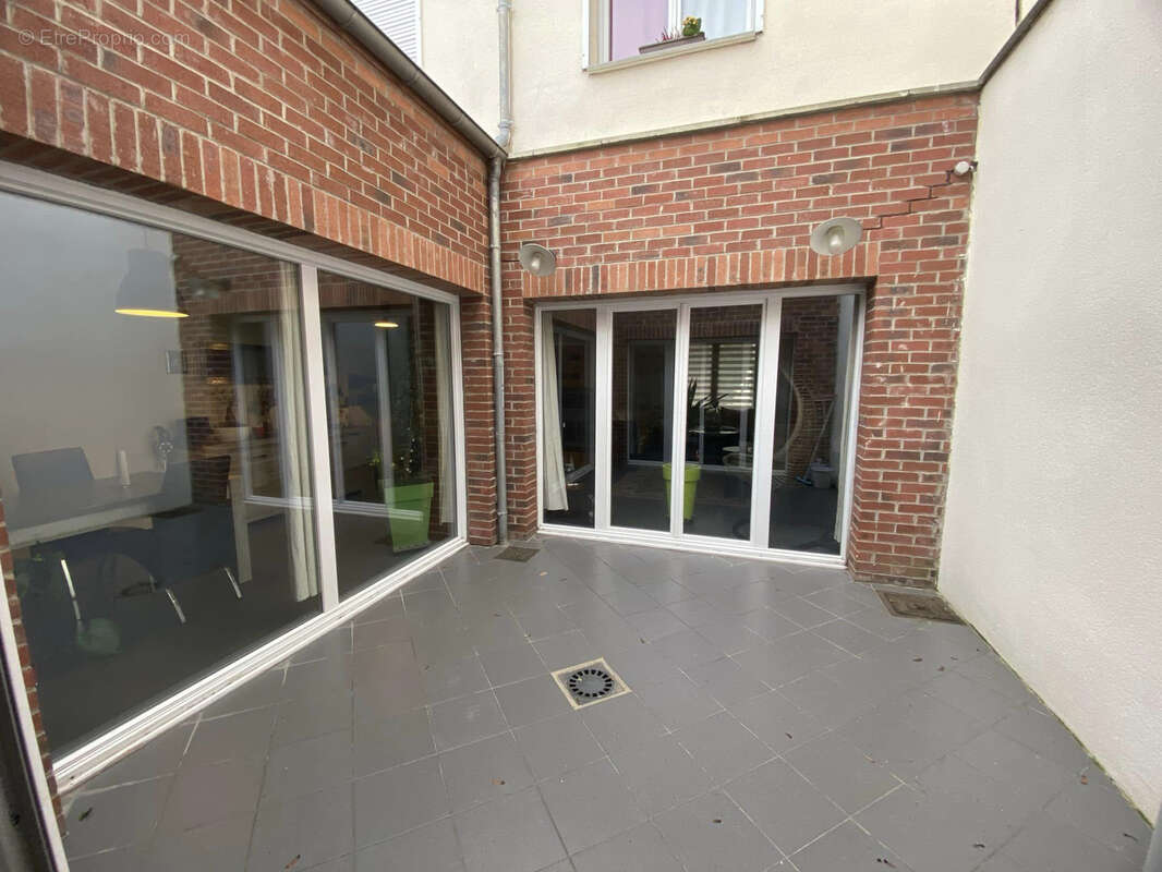 Maison à BRUAY-LA-BUISSIERE