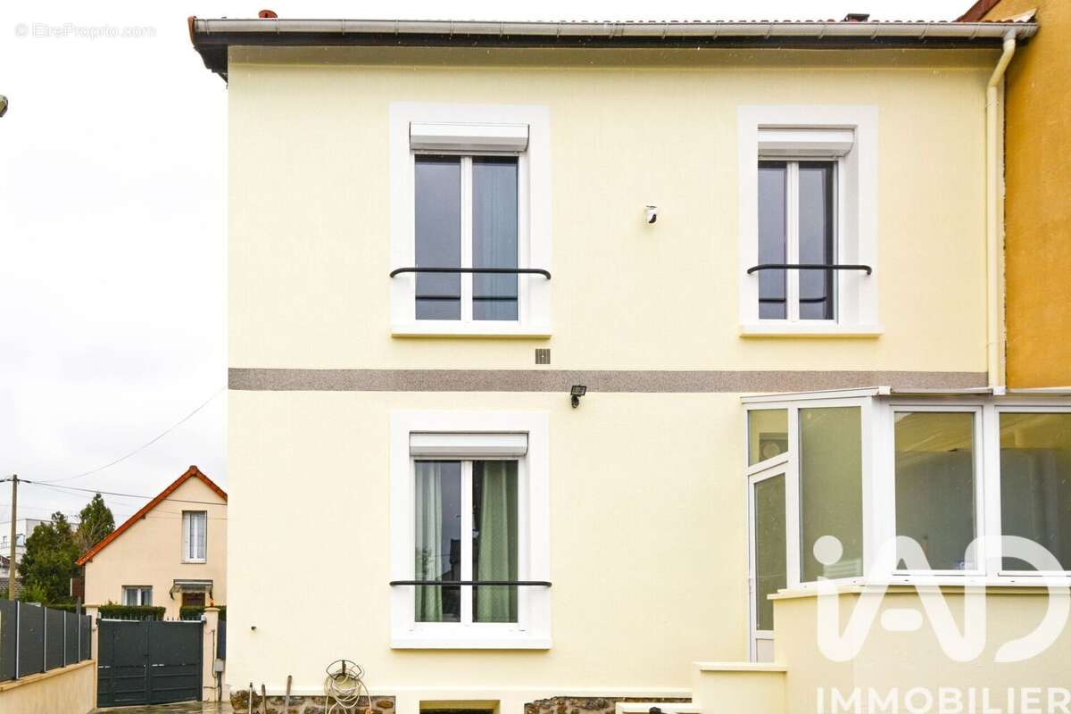 Photo 2 - Maison à BOBIGNY