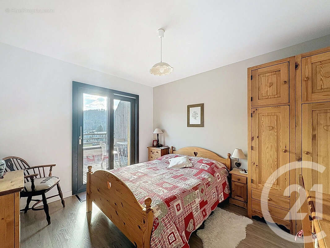 Appartement à TANINGES