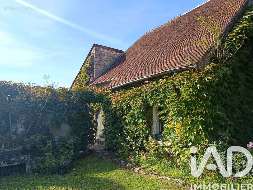 Maison 160 m² à Charost  - photo 2