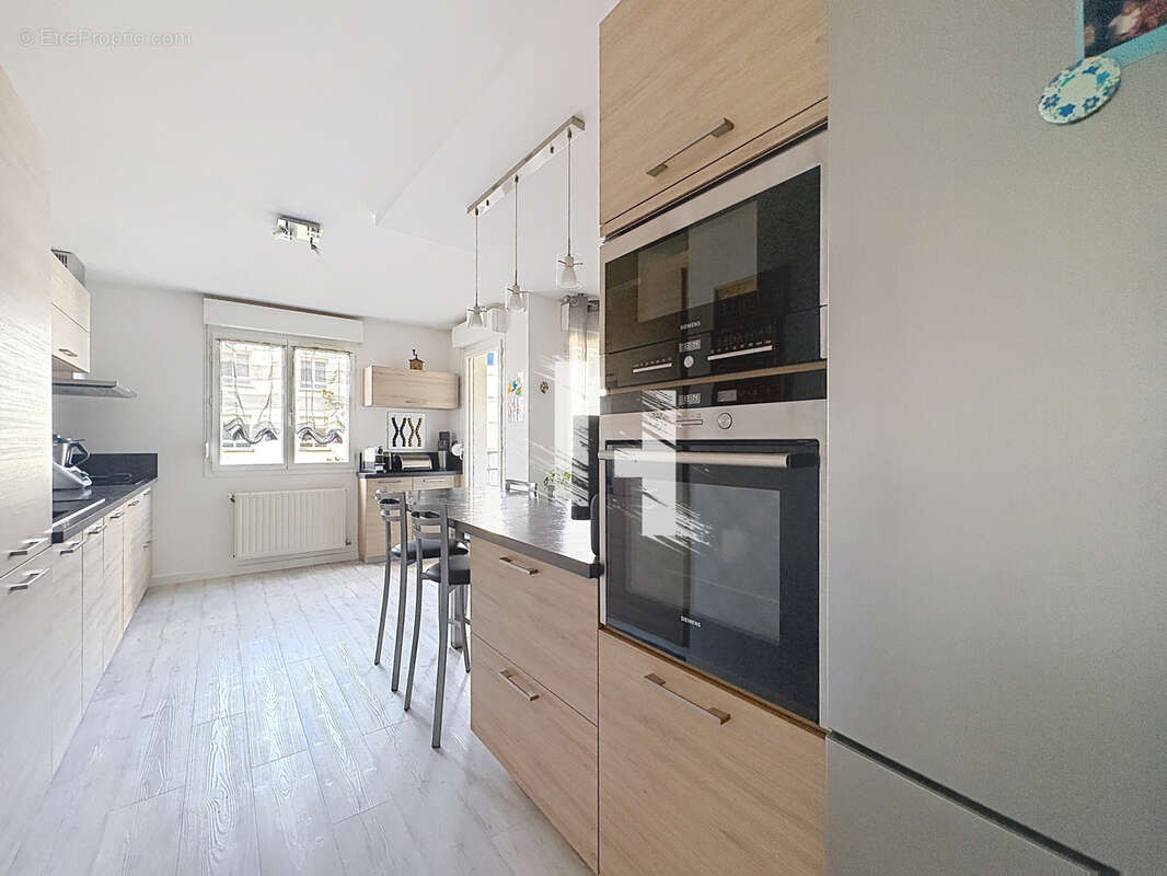 Appartement à VILLEURBANNE