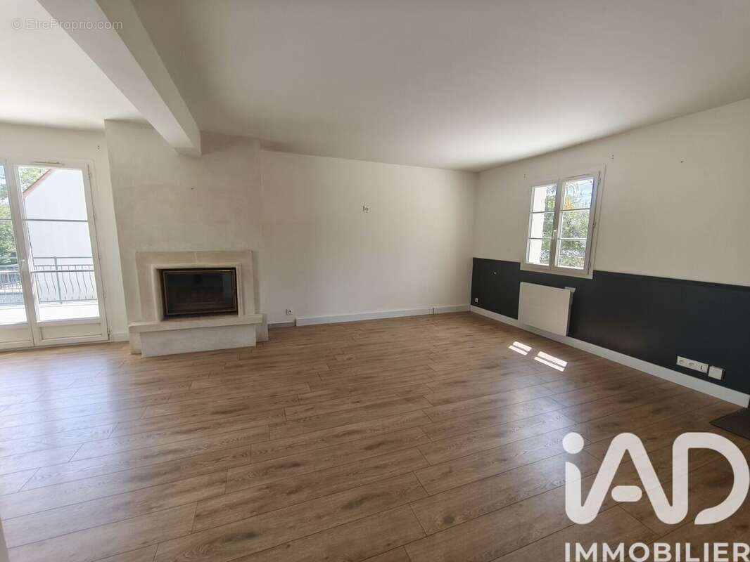 Photo 3 - Maison à VERNOU-SUR-BRENNE